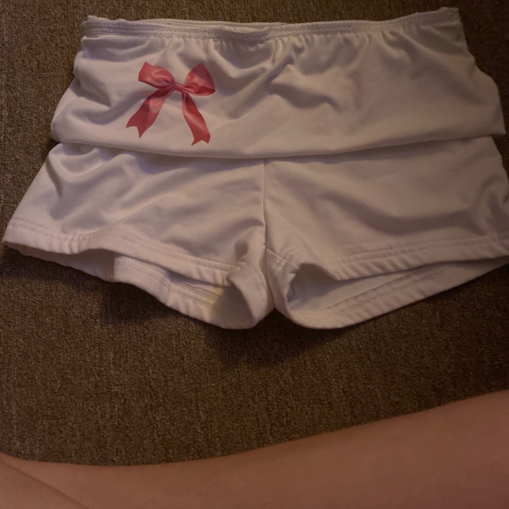 Cute White Bow Tie Shorts.
